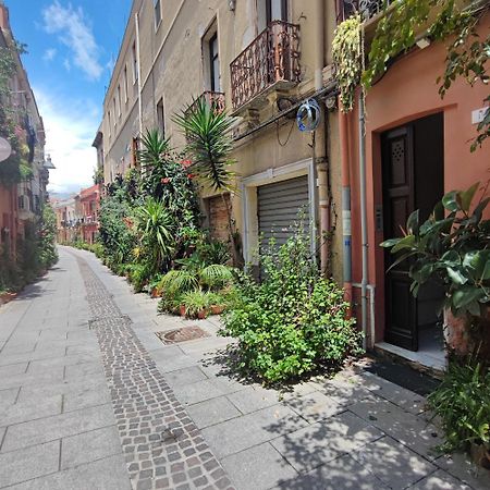 La Casetta Nel Centro カリアリ エクステリア 写真